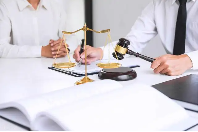 房产动迁|六人户口在册，为何最终只有两人获征收款？